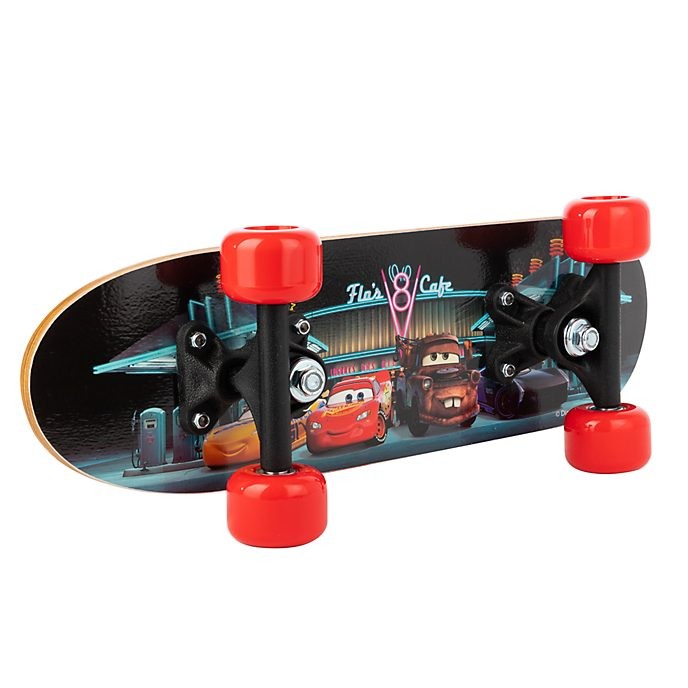Soldes Disney Store Mini skateboard Flash McQueen - Soldes Disney Store Mini skateboard Flash McQueen-01-1